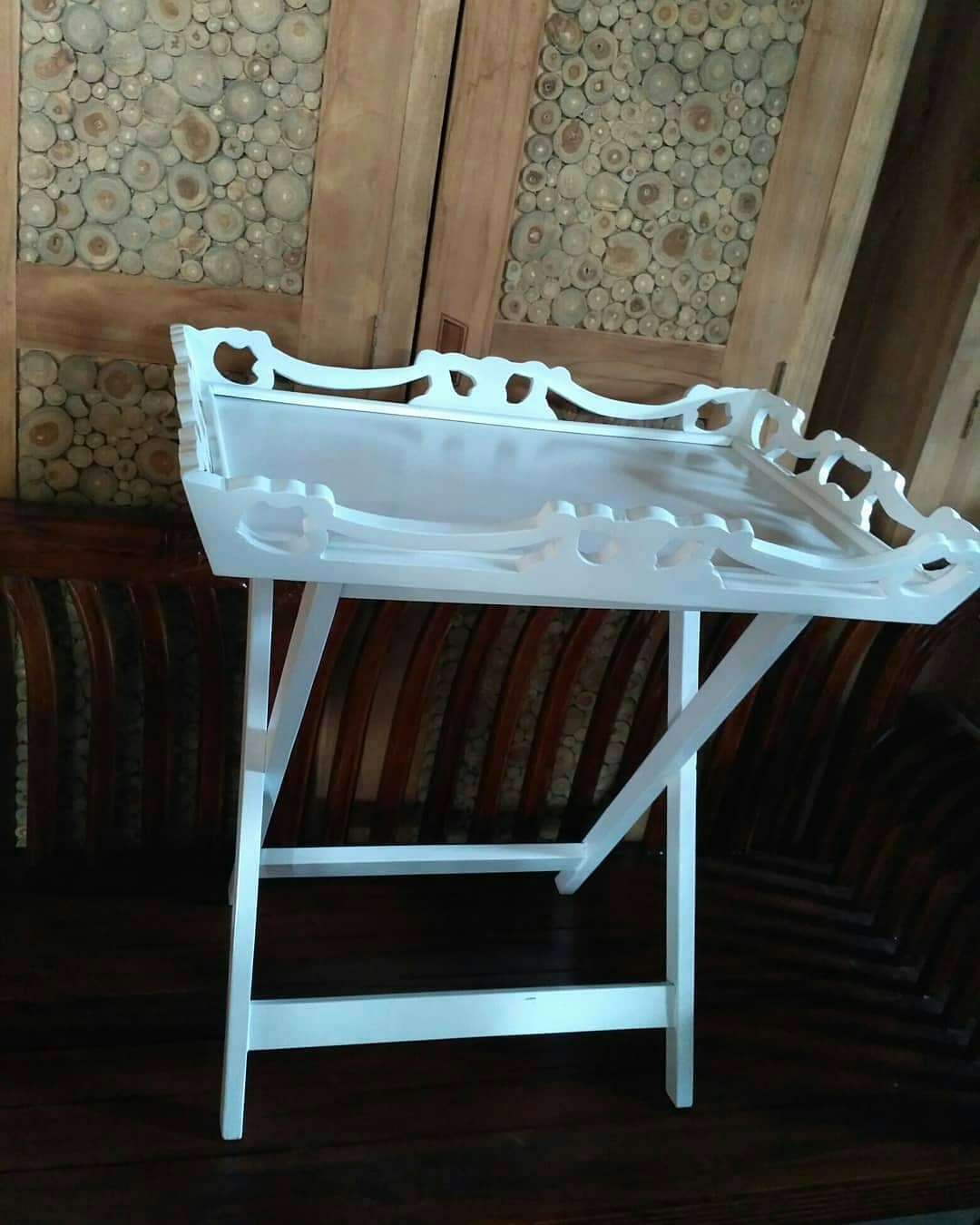 Meja Lipat Serbaguna